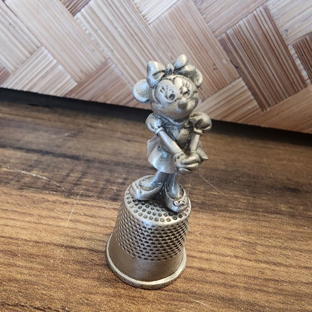 Walt Disney Minnie‎ Mouse Pewter Sewing Thimble Vintage Collectible Figurine